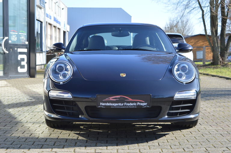 Porsche 997.2 Carrera Black Edition