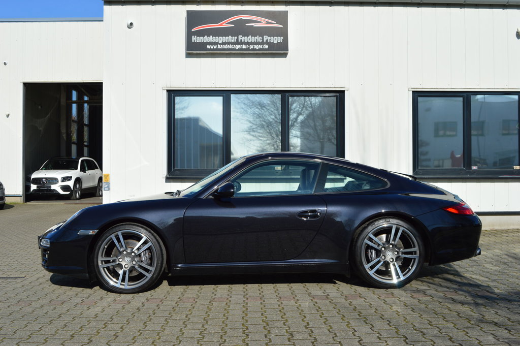 Porsche 997.2 Carrera Black Edition