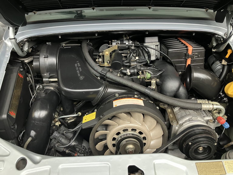 Porsche 964 Carrera 4 WTL