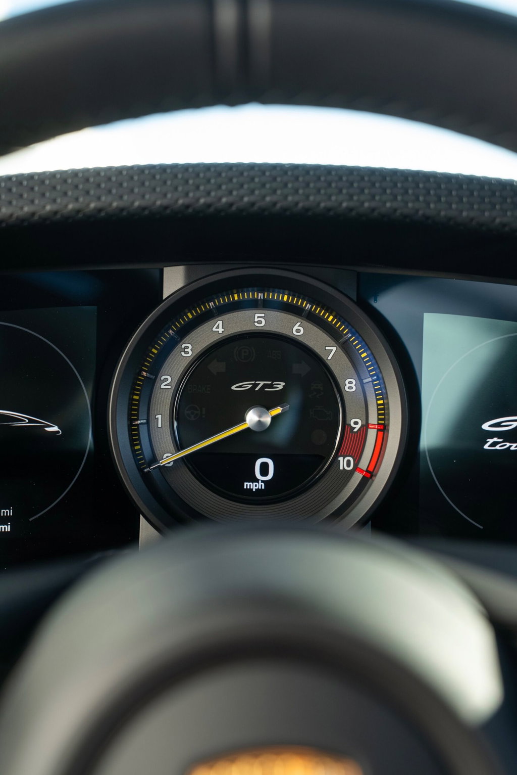 Porsche 992 GT3 Touring