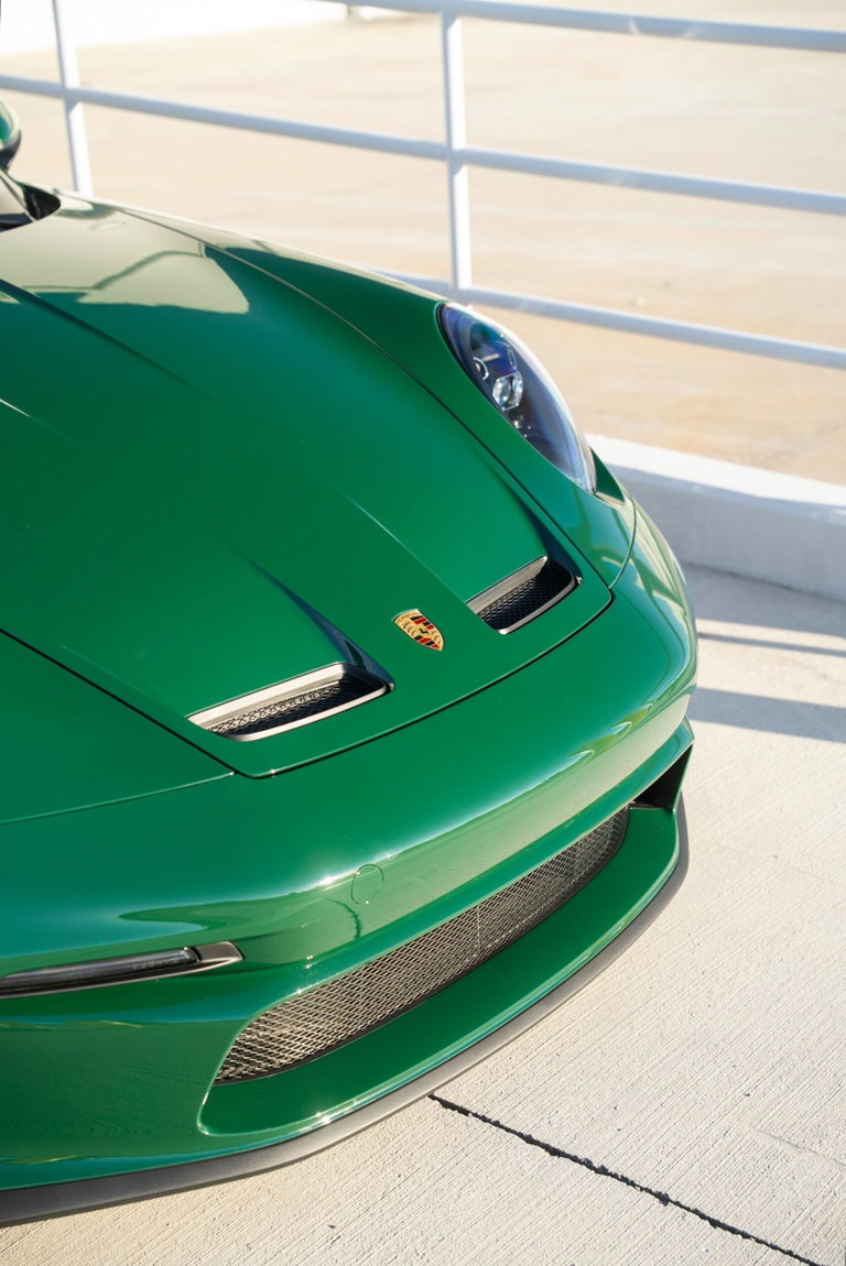 Porsche 992 GT3 Touring