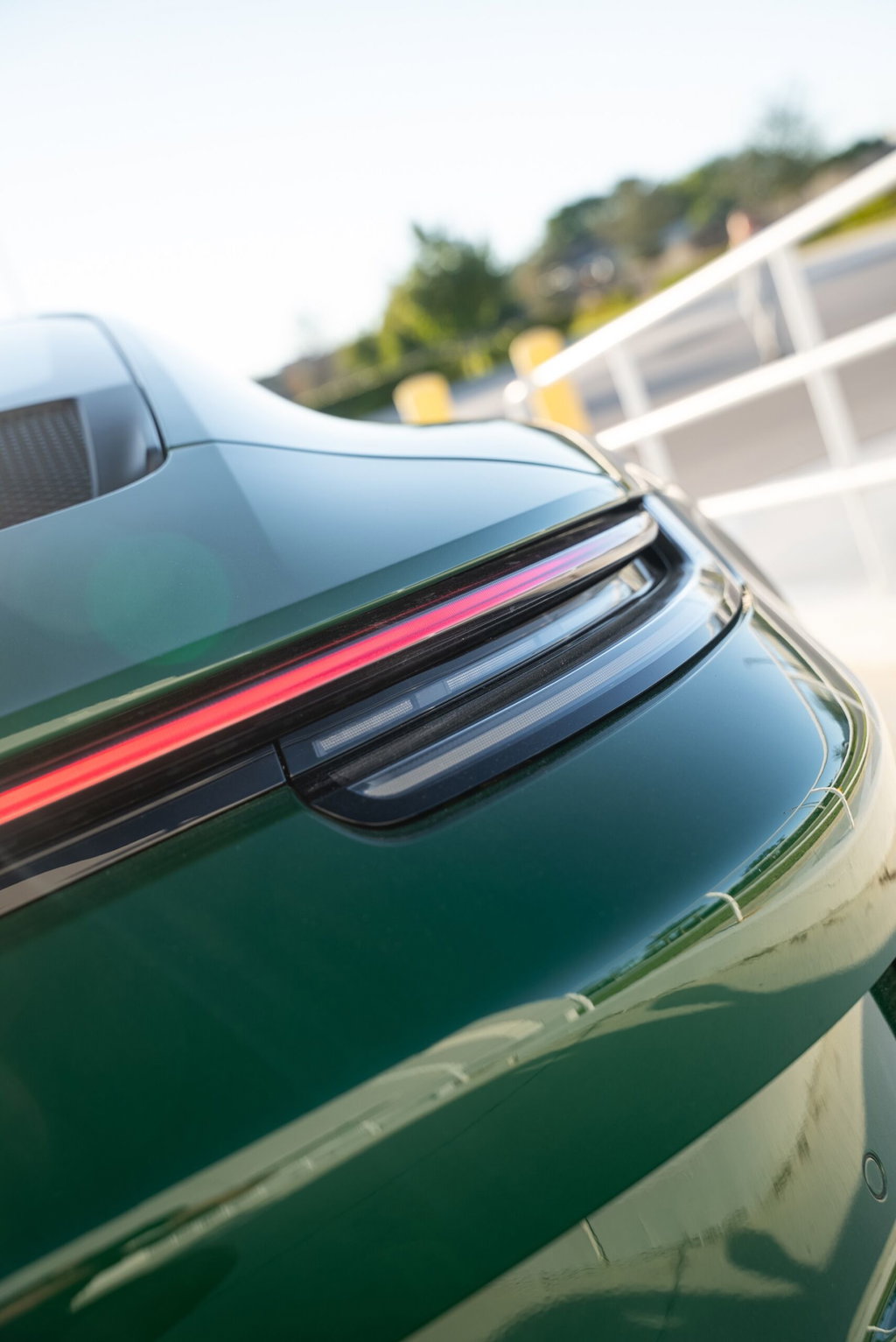 Porsche 992 GT3 Touring