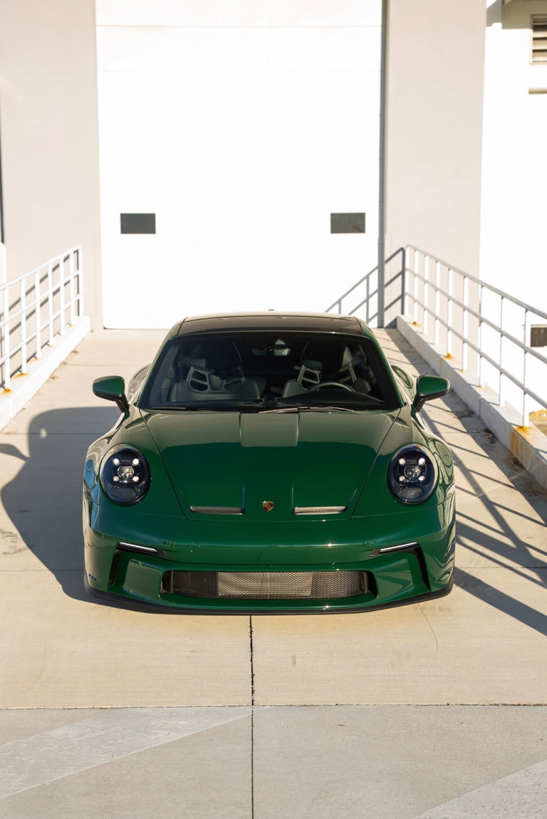 Porsche 992 GT3 Touring
