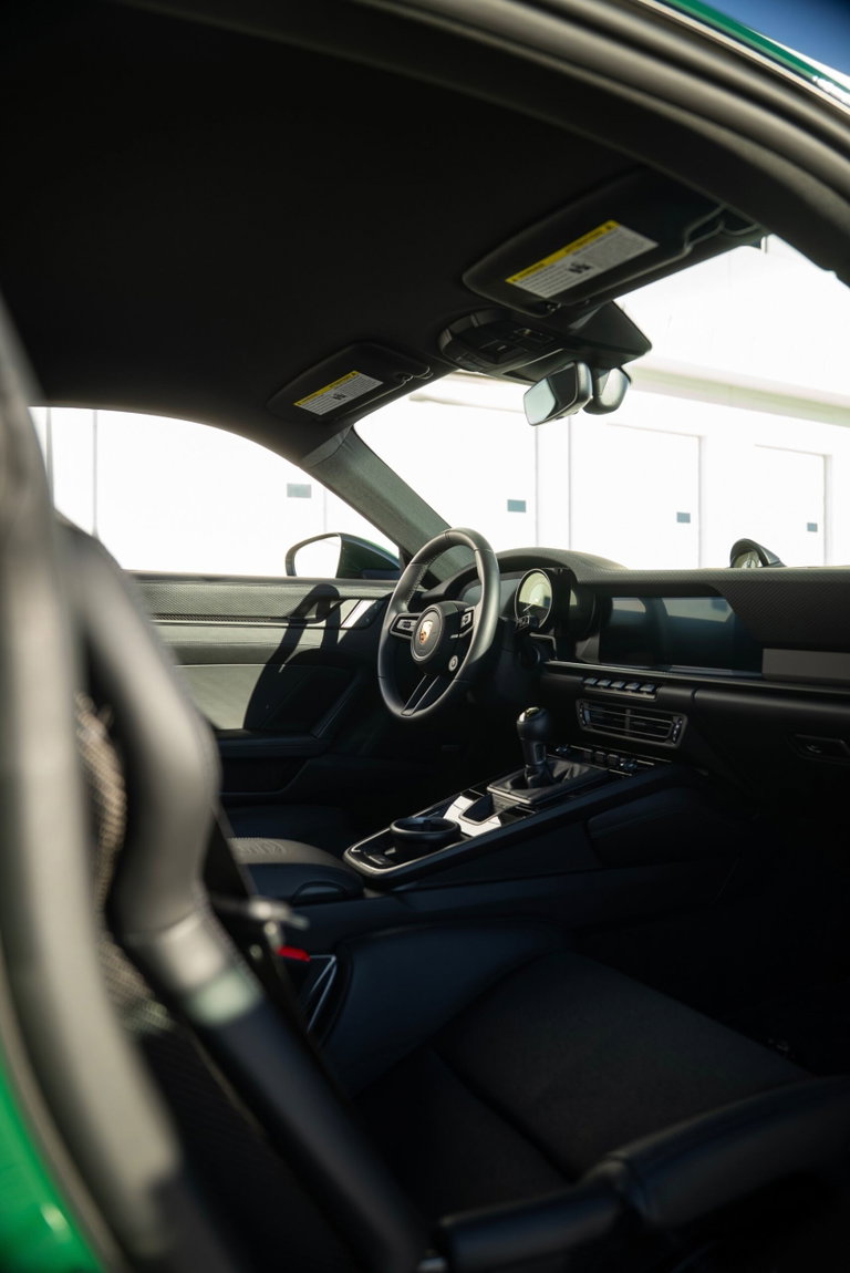 Porsche 992 GT3 Touring