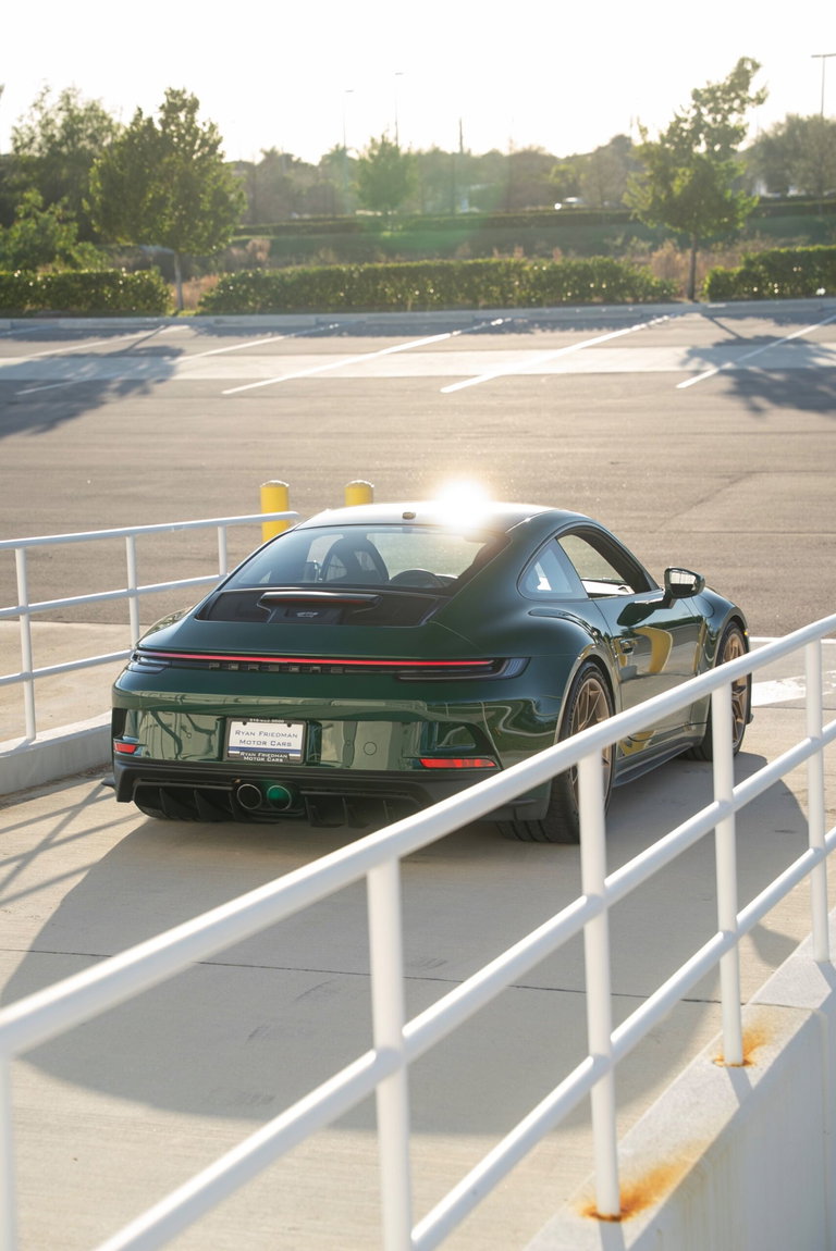 Porsche 992 GT3 Touring