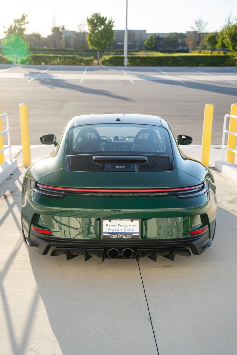 Porsche 992 GT3 Touring