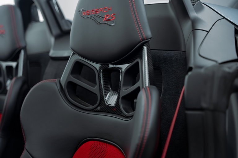 Porsche 718 Spyder RS