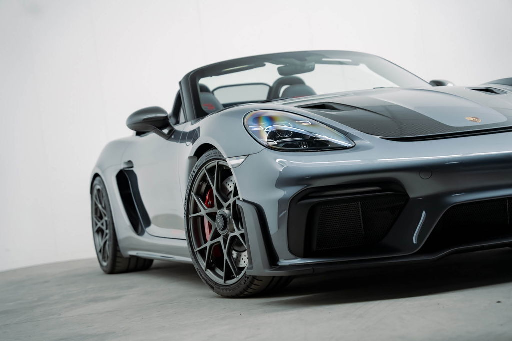 Porsche 718 Spyder RS