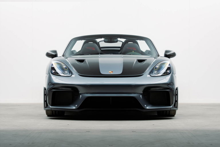 Porsche 718 Spyder RS