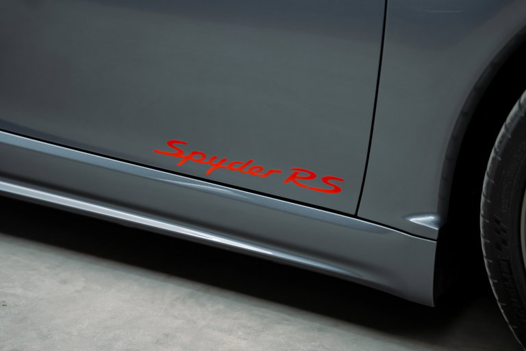 Porsche 718 Spyder RS