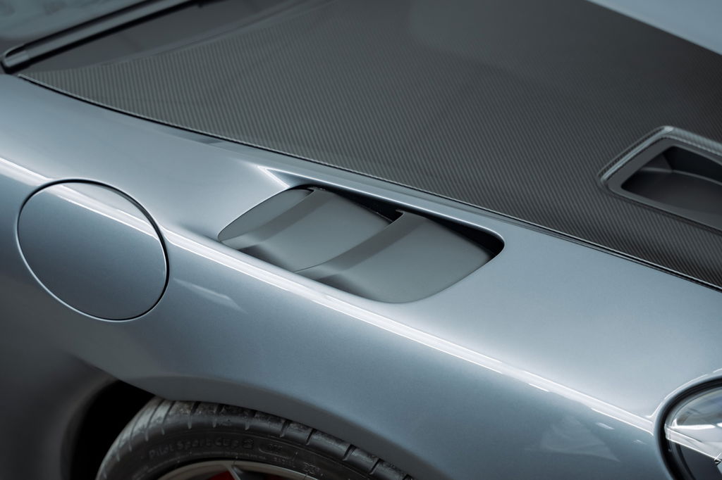 Porsche 718 Spyder RS