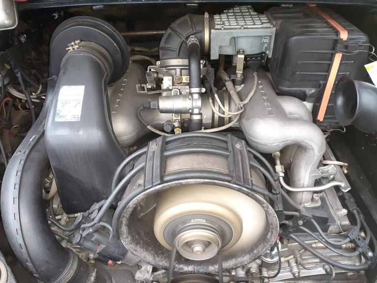 Porsche 911 Carrera 3.2