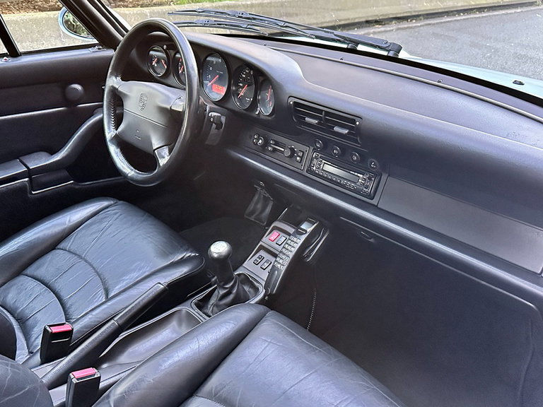 Porsche 993 Carrera 4