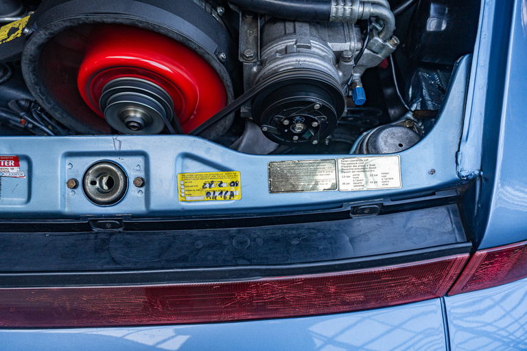 Porsche 964 Carrera 4