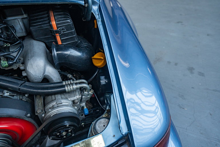 Porsche 964 Carrera 4