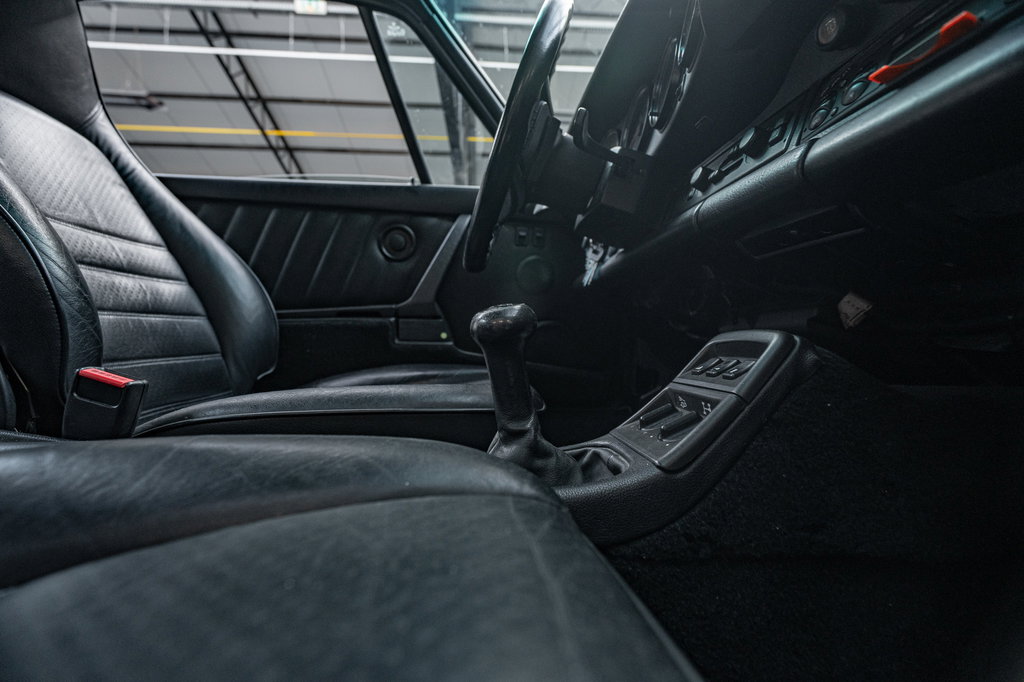 Porsche 964 Carrera 4