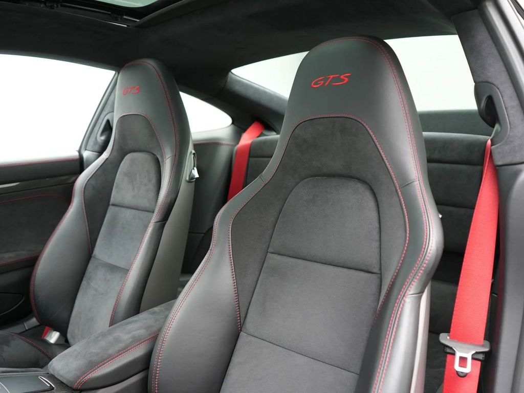 Porsche 991.2 Carrera 4 GTS