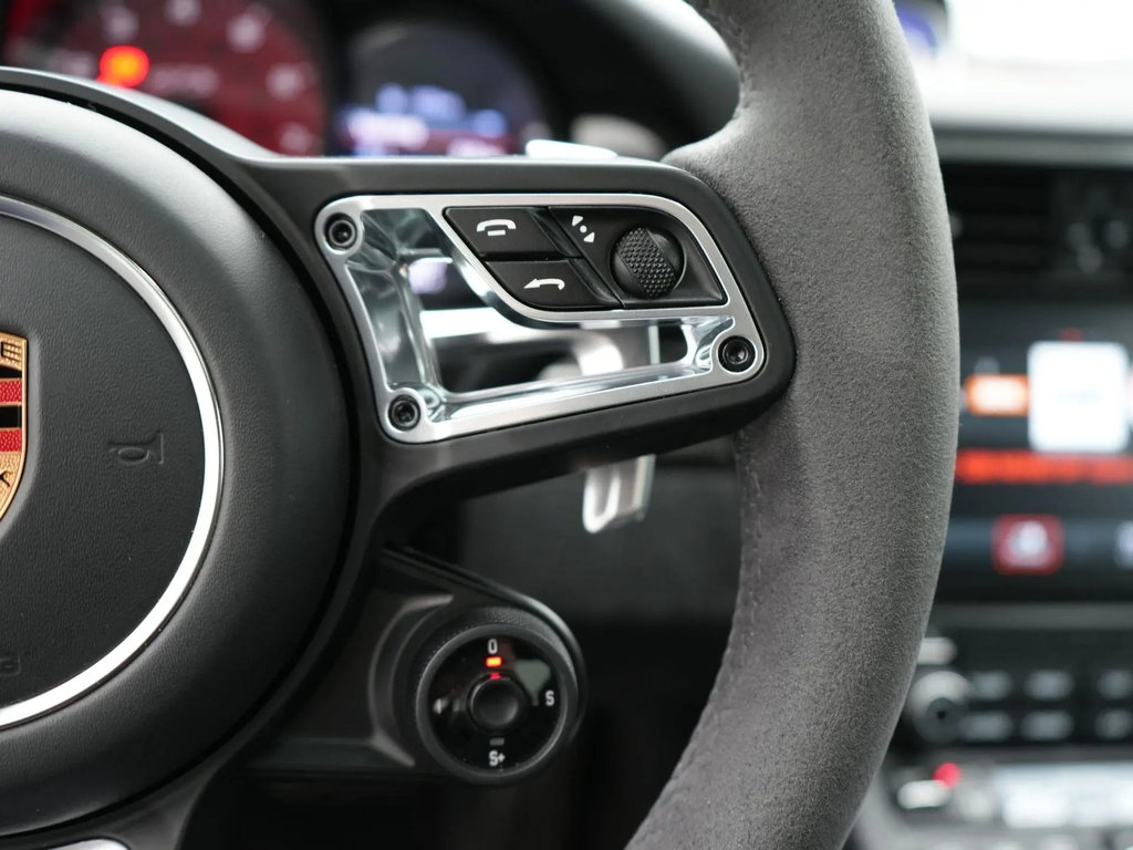 Porsche 991.2 Carrera 4 GTS