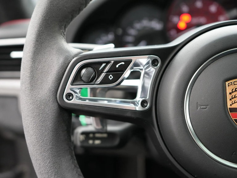 Porsche 991.2 Carrera 4 GTS