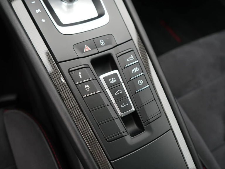 Porsche 991.2 Carrera 4 GTS