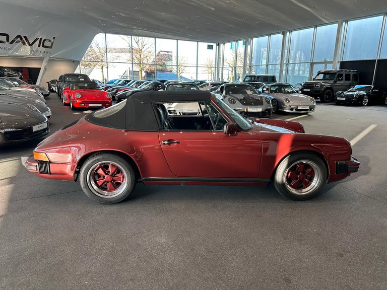 Porsche 911 Carrera 3.2