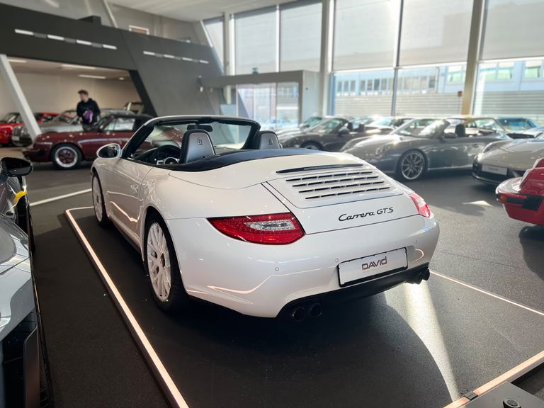 Porsche 997.2 Carrera GTS