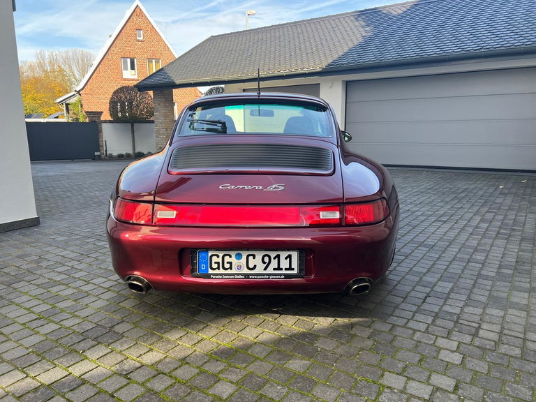 Porsche 993 Carrera 4S