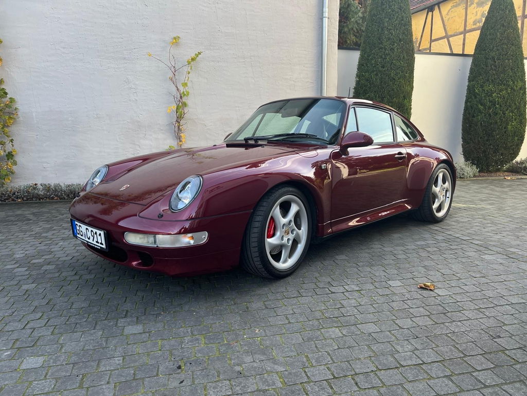 Porsche 993 Carrera 4S