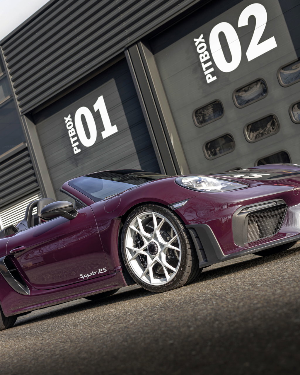 Porsche 718 Spyder RS