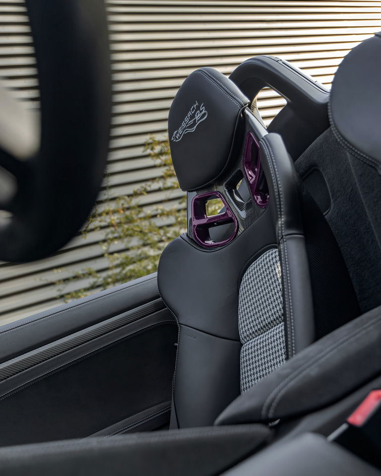 Porsche 718 Spyder RS