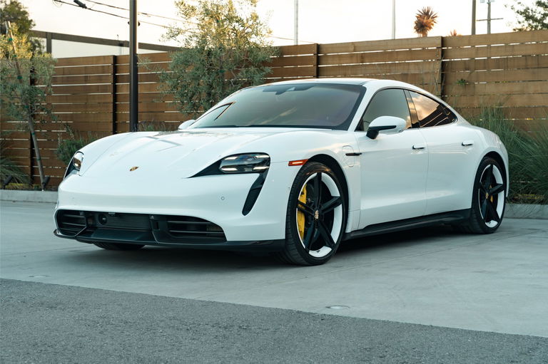 Porsche Taycan Turbo S