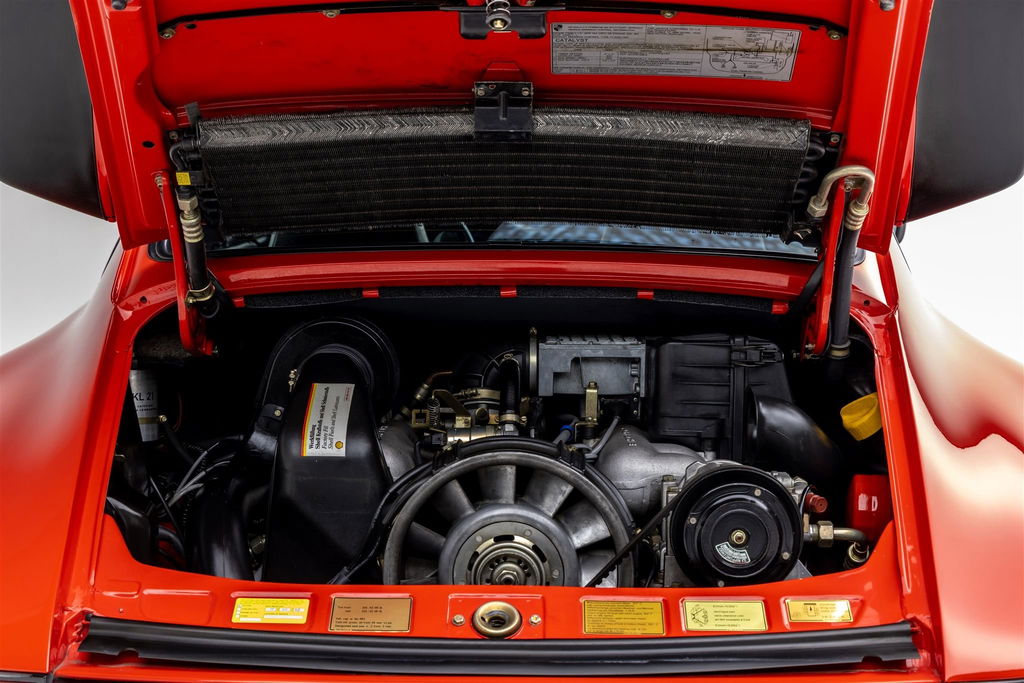 Porsche 911 Carrera 3.2 WTL