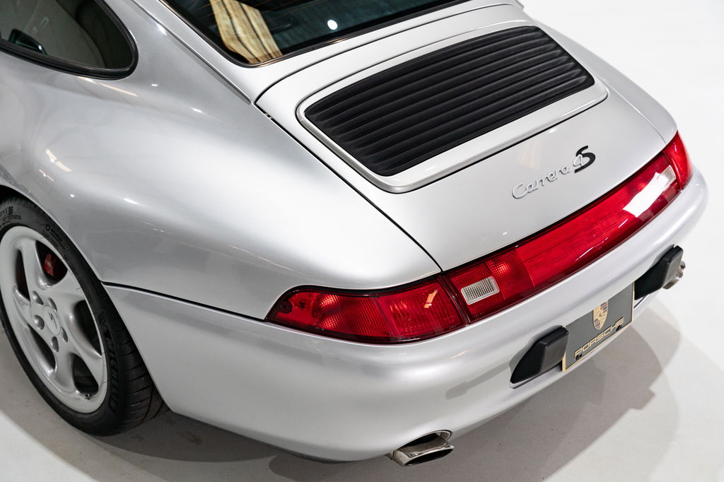 Porsche 993 Carrera 4S