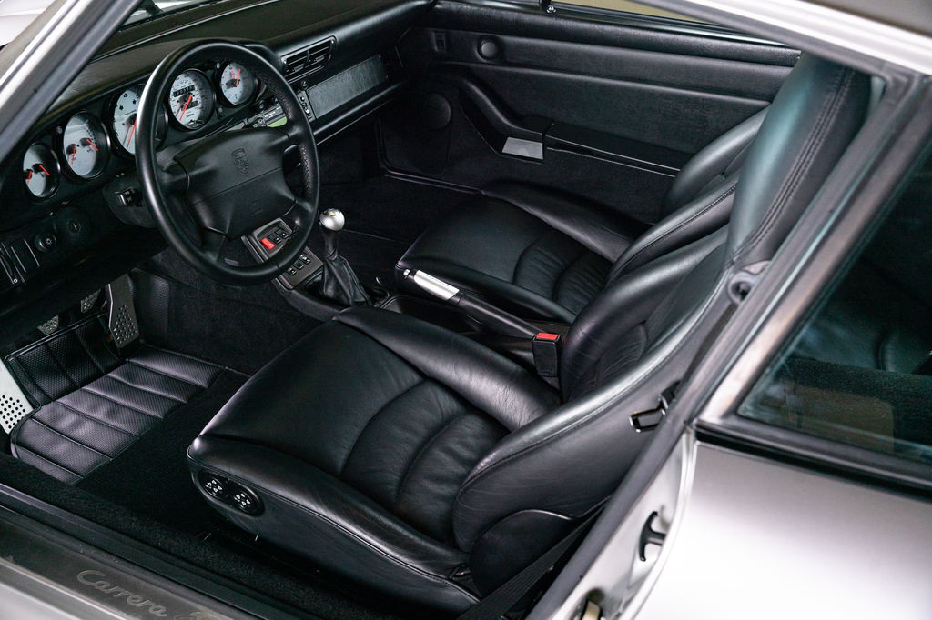 Porsche 993 Carrera 4S