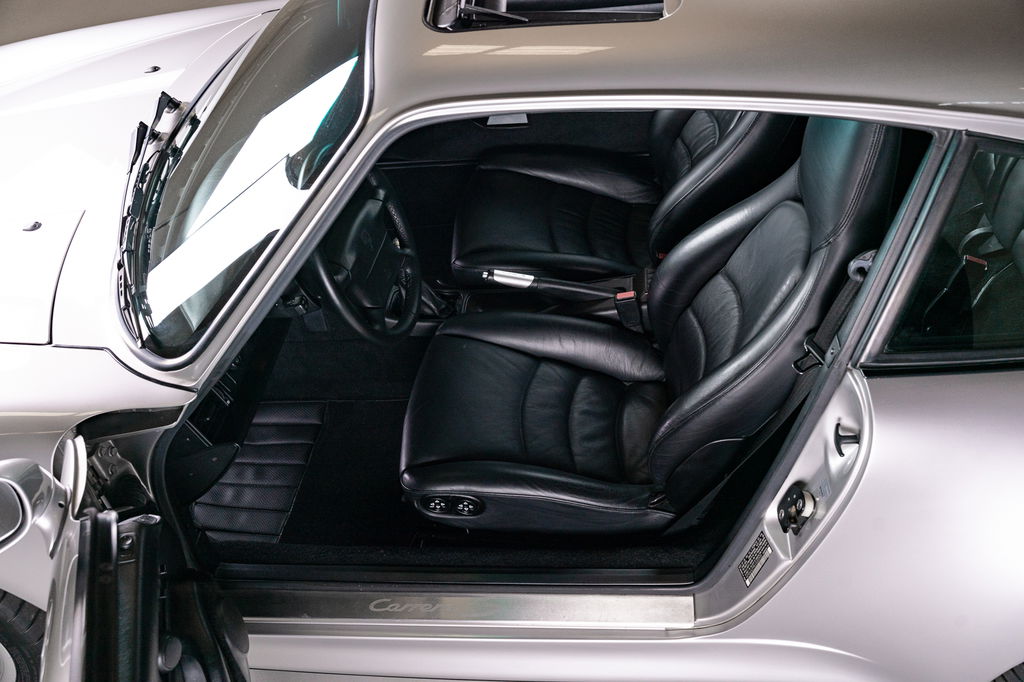 Porsche 993 Carrera 4S