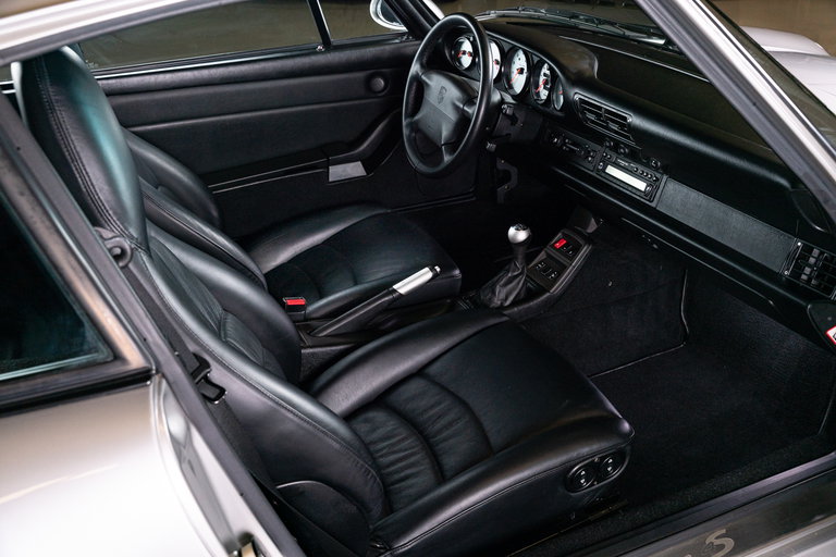 Porsche 993 Carrera 4S