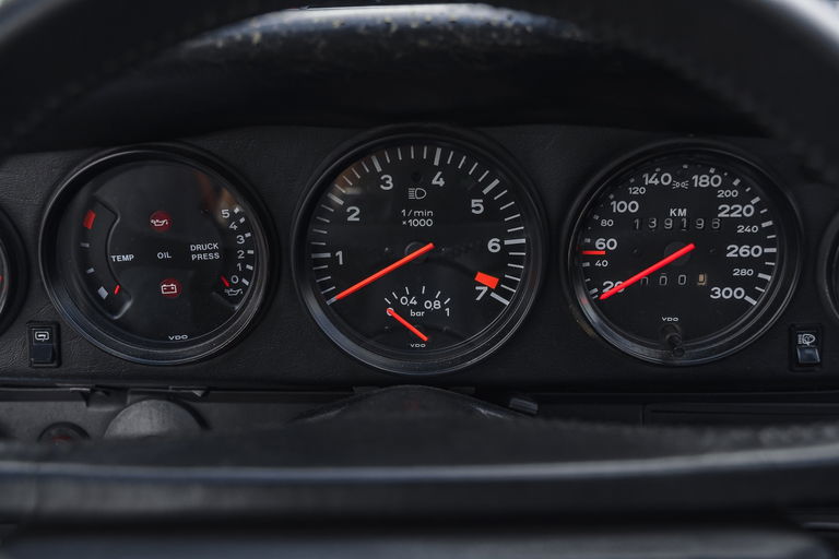 Porsche 911 Turbo 3.3