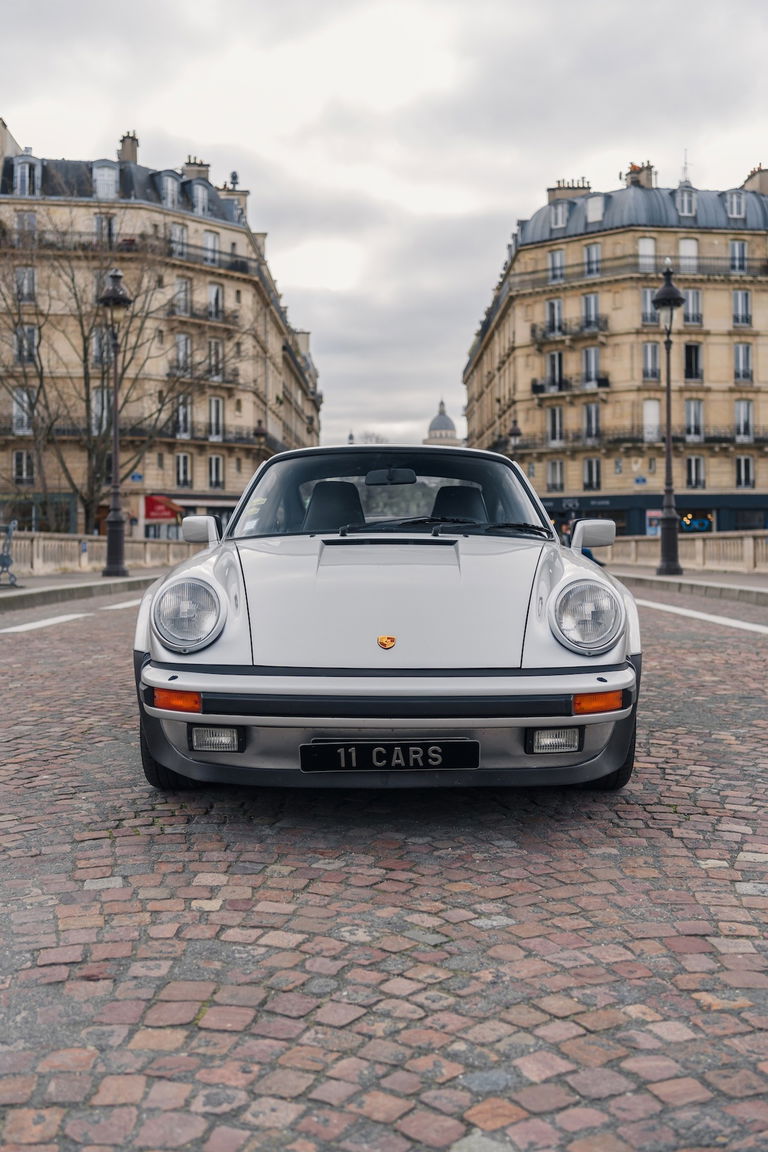 Porsche 911 Turbo 3.3