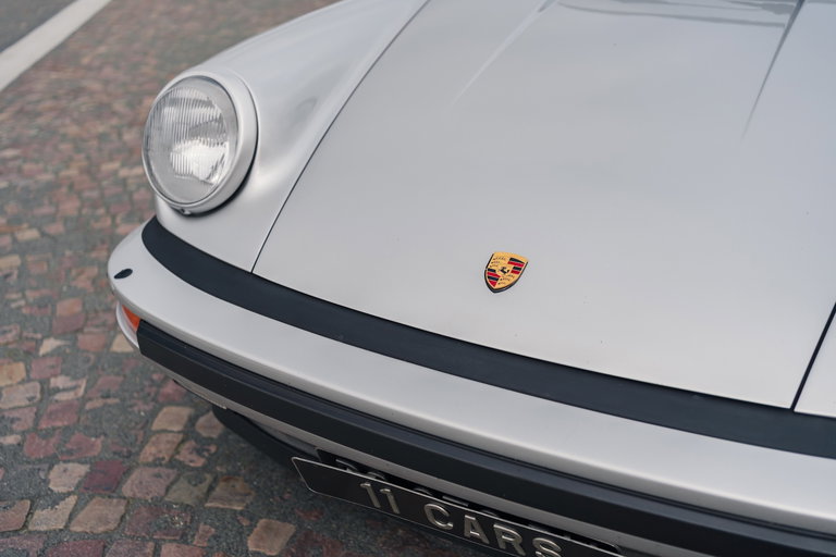 Porsche 911 Turbo 3.3