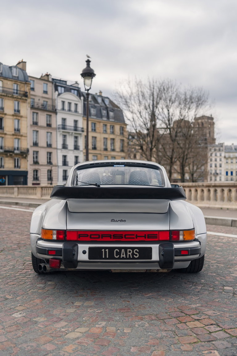 Porsche 911 Turbo 3.3