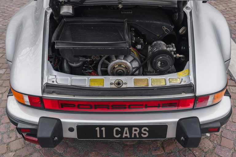 Porsche 911 Turbo 3.3