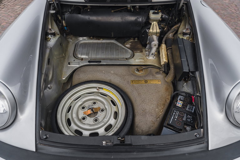 Porsche 911 Turbo 3.3