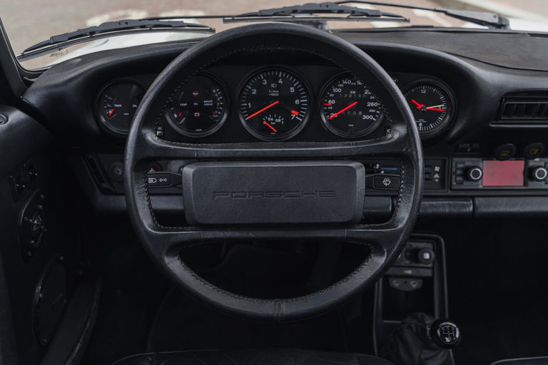 Porsche 911 Turbo 3.3