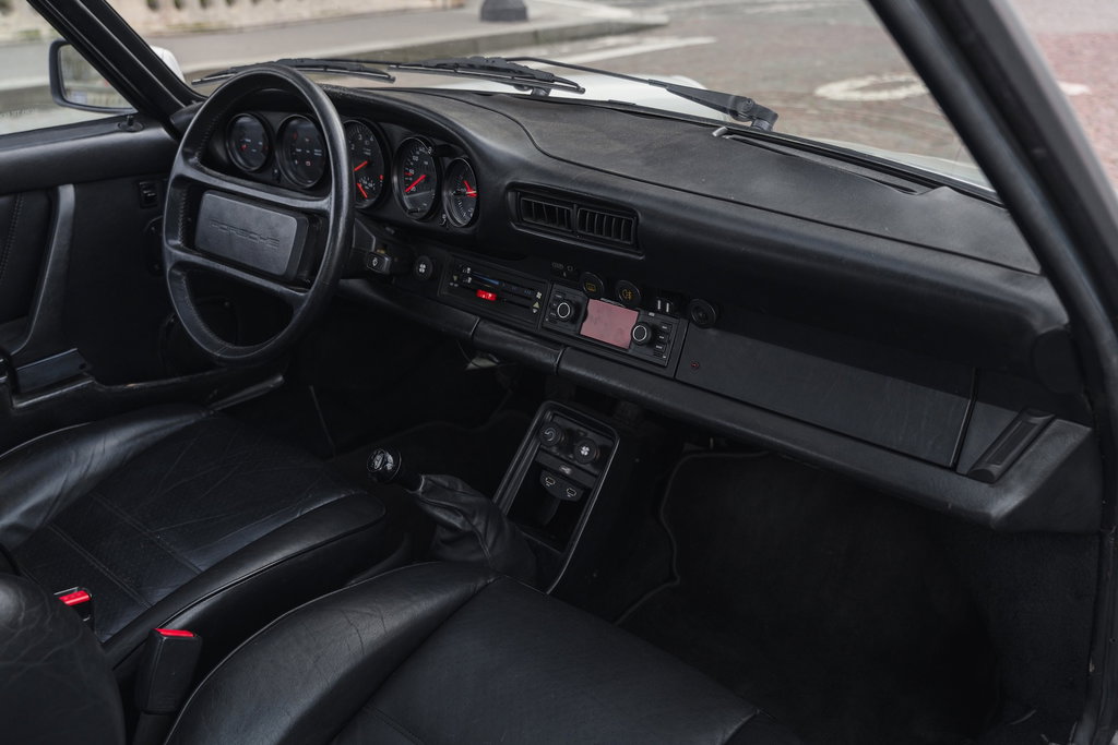 Porsche 911 Turbo 3.3