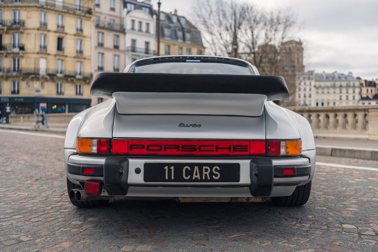 Porsche 911 Turbo 3.3