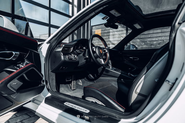 Porsche 991.2 Carrera 4 GTS