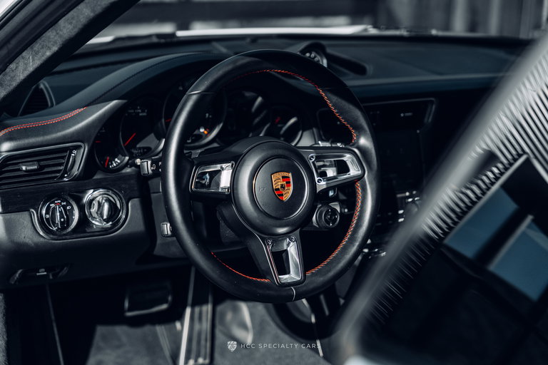 Porsche 991.2 Carrera 4 GTS