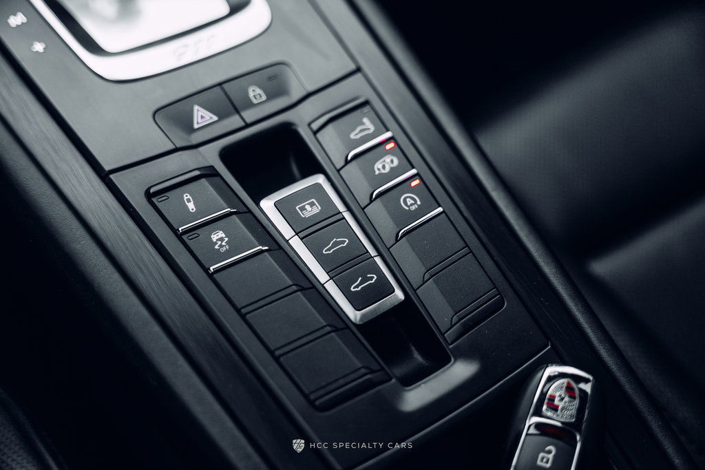 Porsche 991.2 Carrera 4 GTS