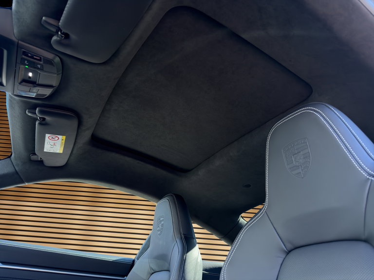 Porsche 992 Turbo S