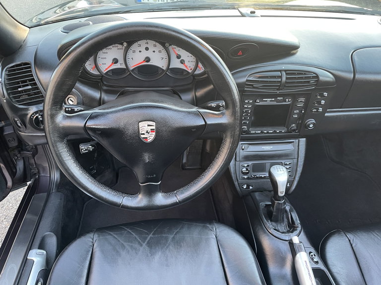 Porsche 996 Carrera